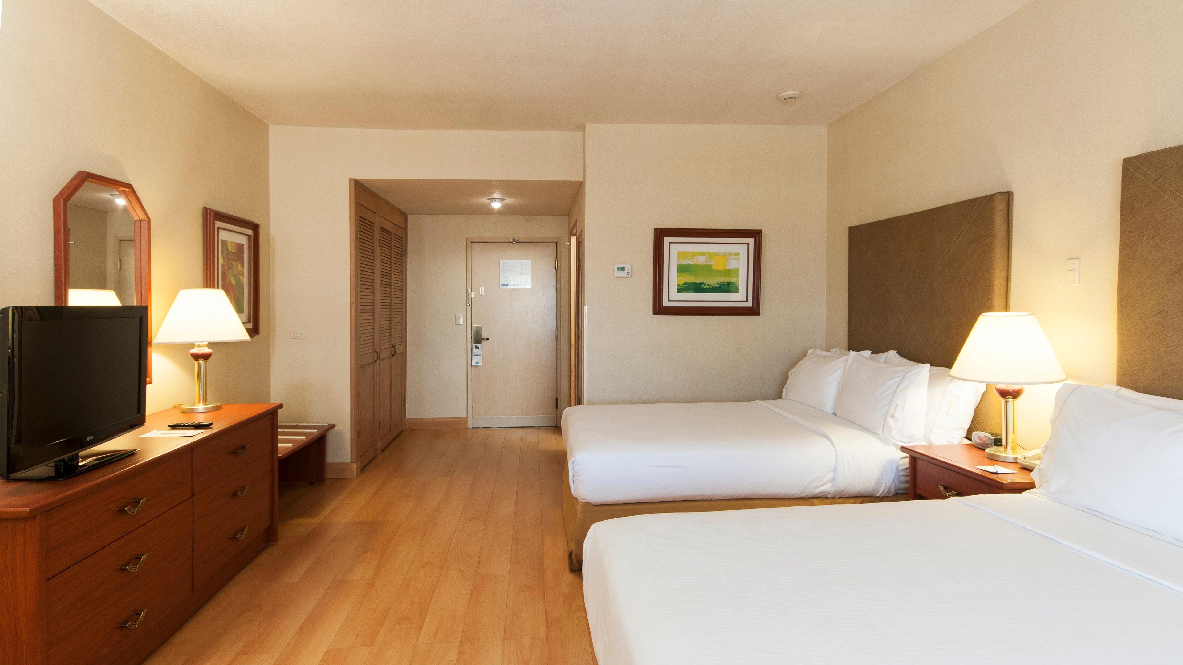 Holiday Inn Express Chihuahua By Ihg Exterior photo