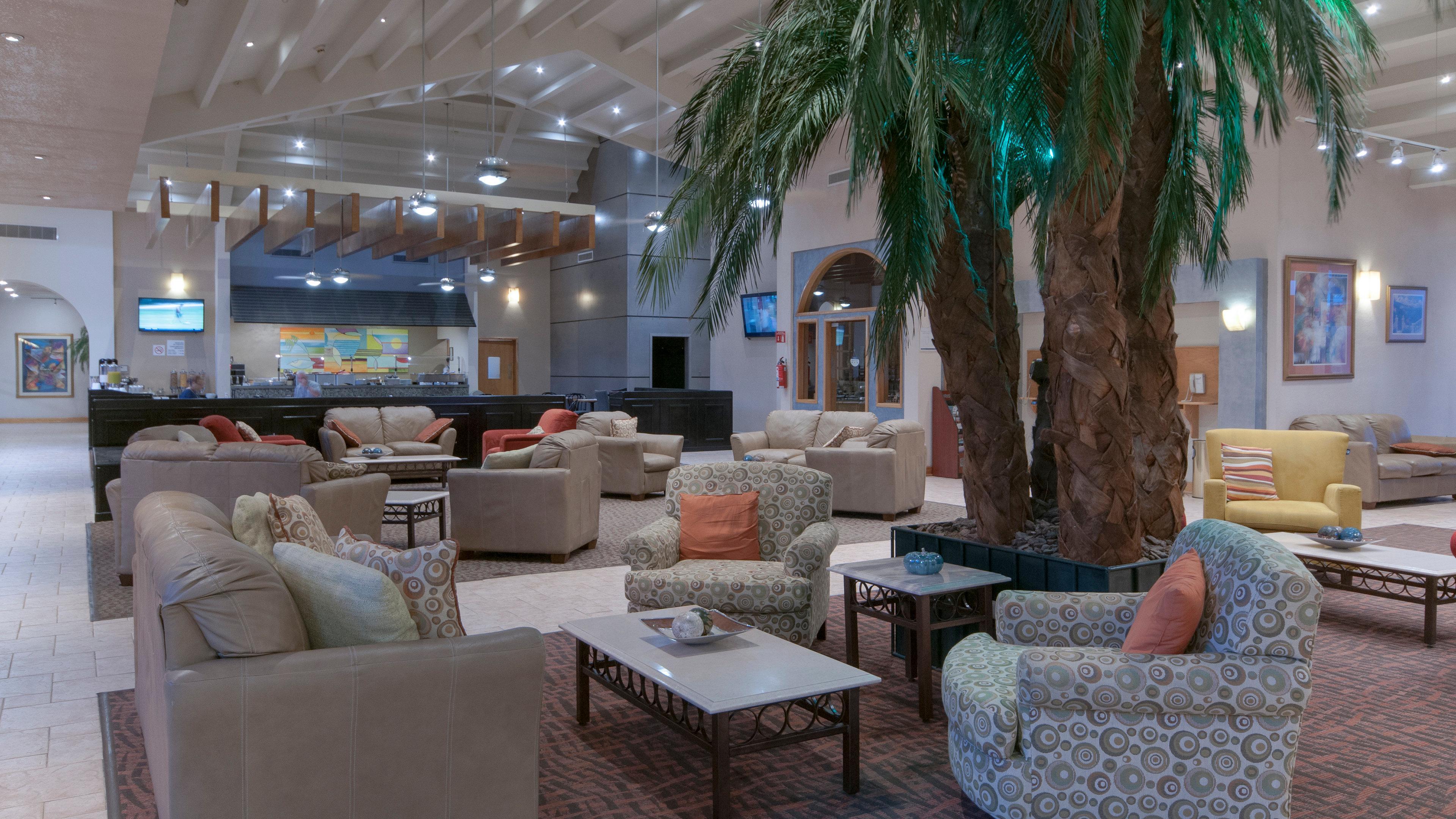 Holiday Inn Express Chihuahua By Ihg Exterior photo